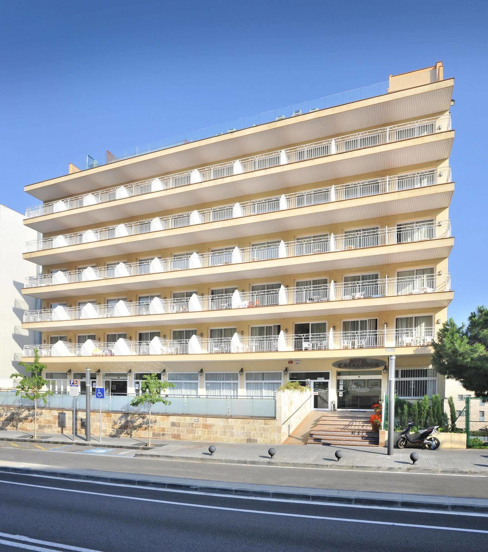 Catalonia 3*